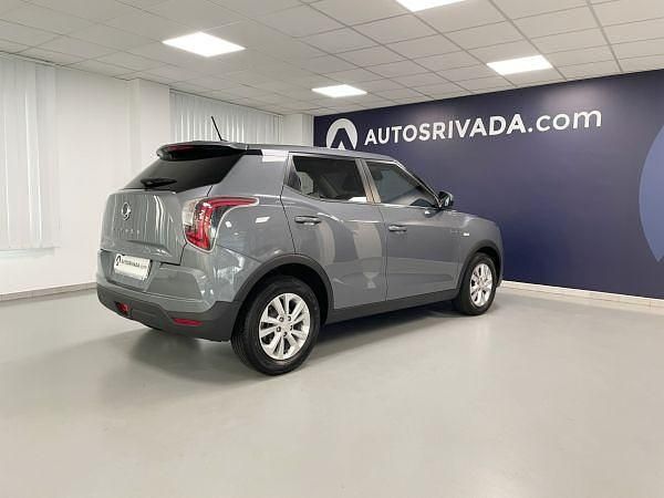 Usado SsangYong Tivoli Limited 163 CV (119 kW) 2019 Techno grey gris metalizado SUV