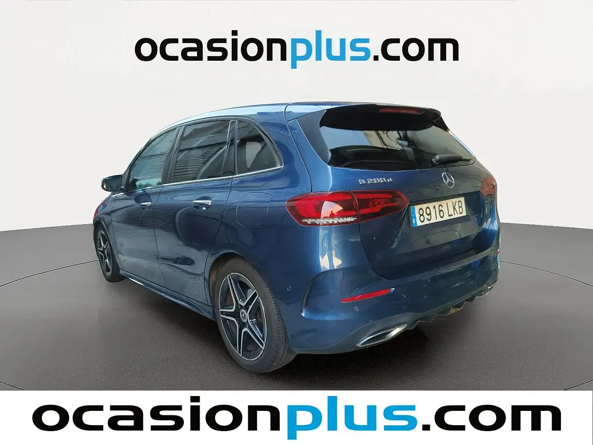 Usado Mercedes B200 150 CV (110 kW) 2020 Azul Monovolumen