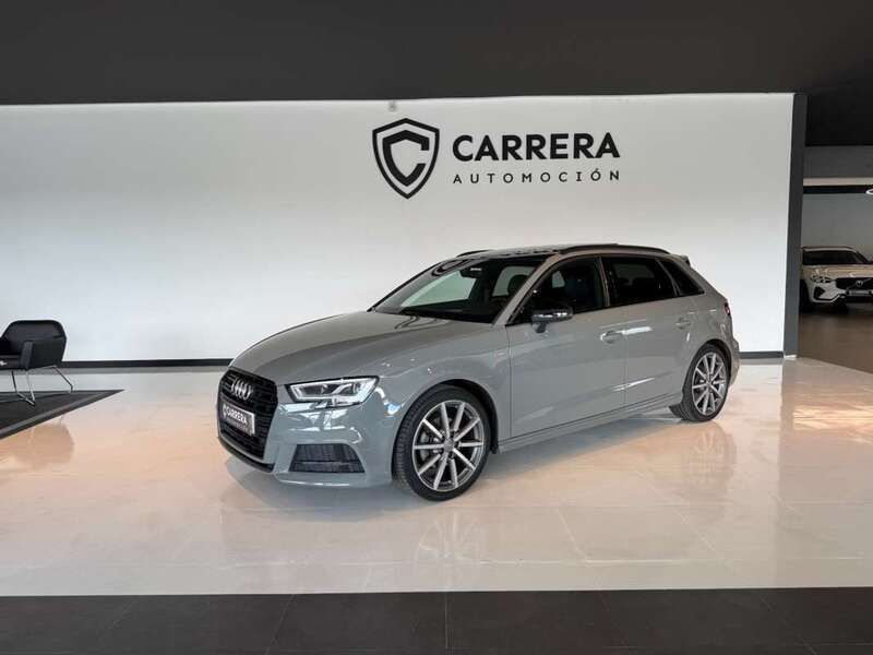 Gris Usado 2020 Audi A3 Sportback S-Line Utilitario | 26.990 € (Precio justo) - Imagen 1/4