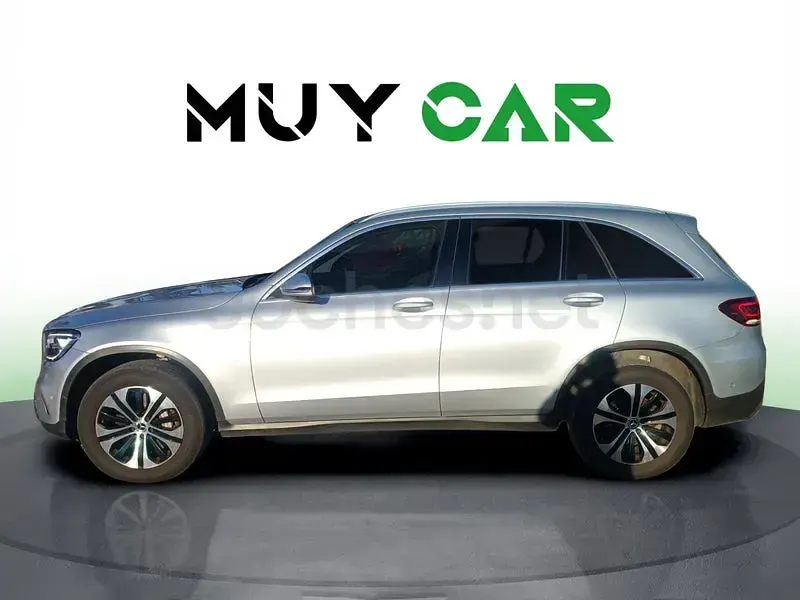 Usado Mercedes GLC300e 320 CV (235 kW) 2022 Gris / plata SUV