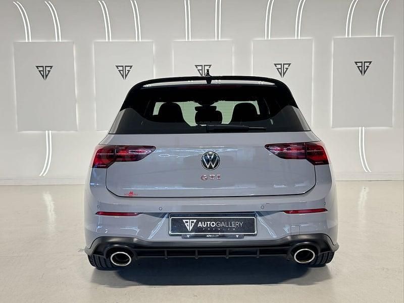 Usado VW Golf VIII GTI Clubsport 300 CV (220 kW) 2025 Gris / plata Berlina