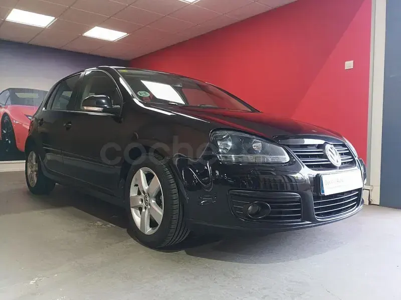 Usado VW Golf VI GT 105 CV (77 kW) 2008 Negro Utilitario