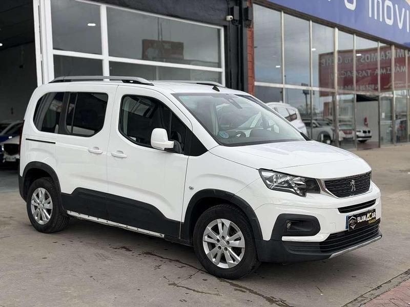 Usado Peugeot Rifter Active 99 CV (72 kW) 2019 Blanco Monovolumen