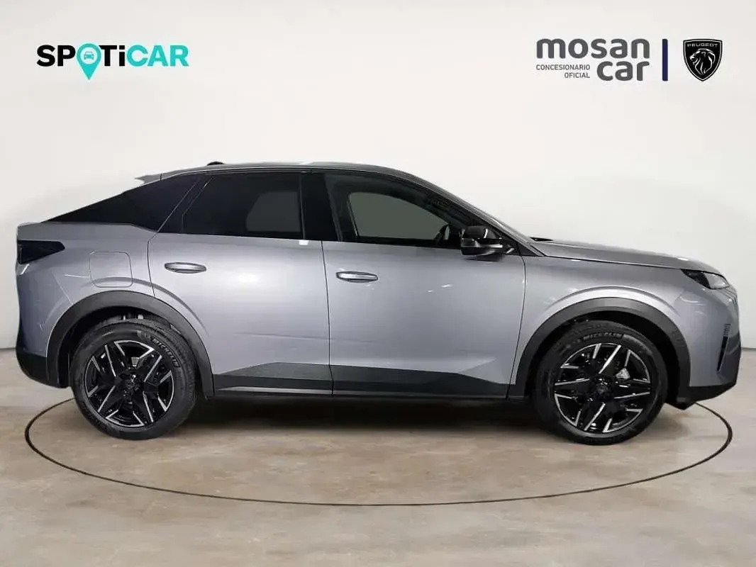 Nuevo Peugeot 3008 Allure 145 CV (106 kW) 2025 Gris SUV