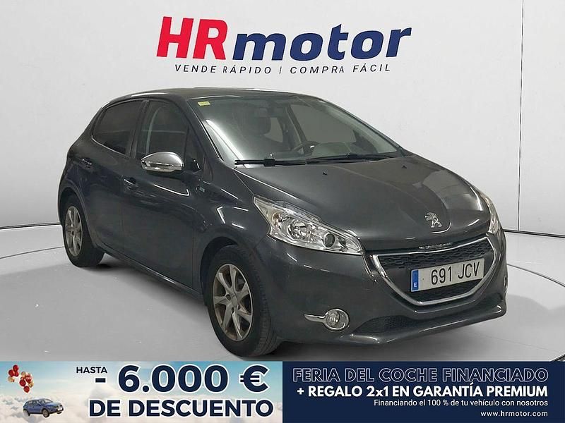 Gris Usado 2015 Peugeot 208 Style Utilitario | 6900 € (Precio justo) - Imagen 1/4