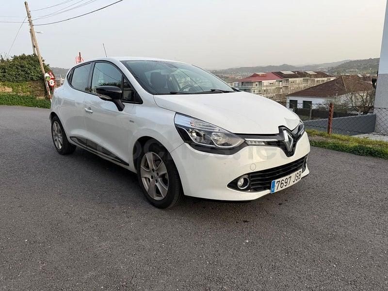 Usado Renault Clio IV Dynamique 95 CV (69 kW) 2015 Blanco Berlina