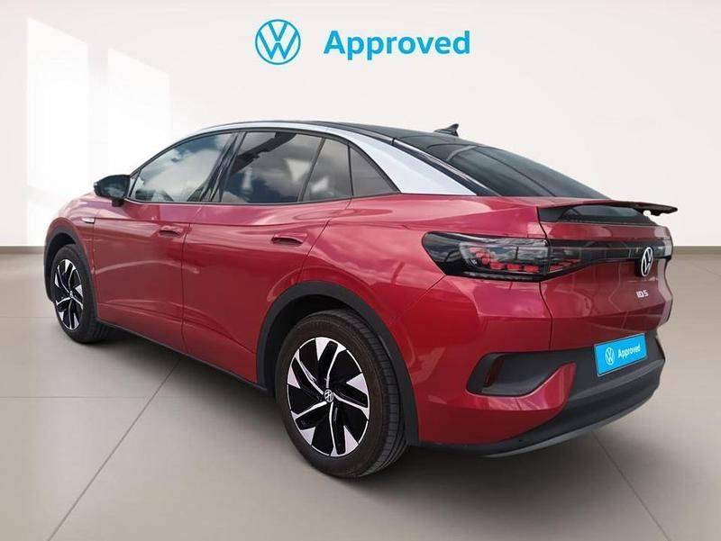 Usado VW ID.5 Pro Performance 150 kW (204 CV) 2023 Rojo intenso – techo negro SUV