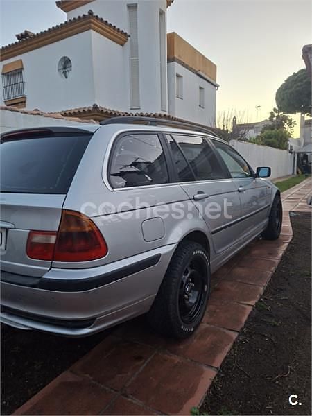 Begagnad BMW 330 231 HK (169 kW) 2002 Grå Kombi