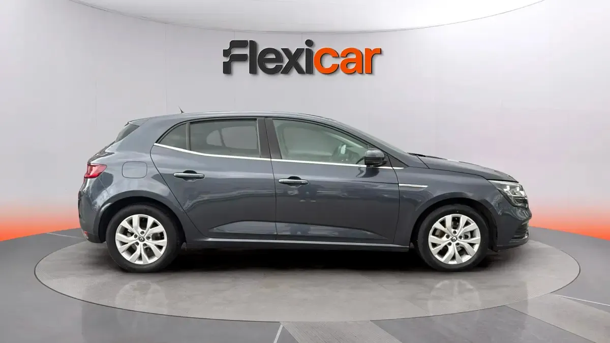 Usado Renault Mégane Business 140 CV (102 kW) 2020 Gris Berlina