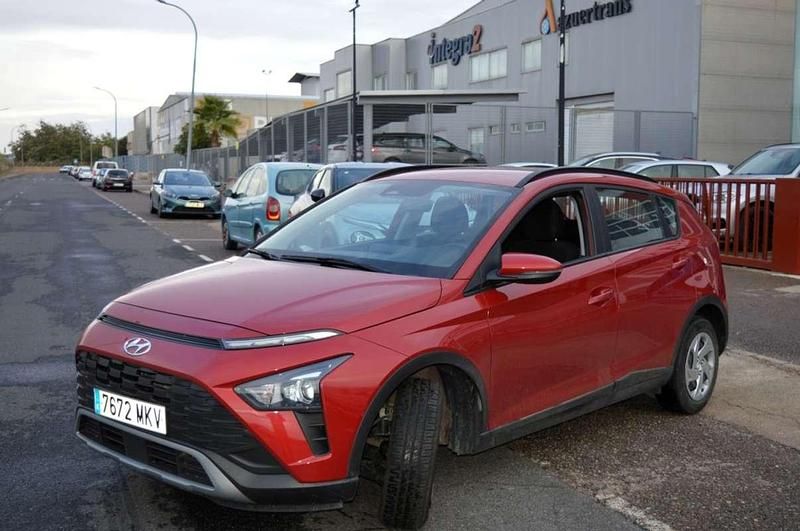 Usado Hyundai Bayon 84 CV (61 kW) 2024 Rojo SUV