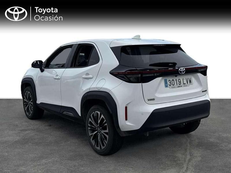 Usado Toyota Yaris Cross Style 116 CV (85 kW) 2022 Blanco SUV