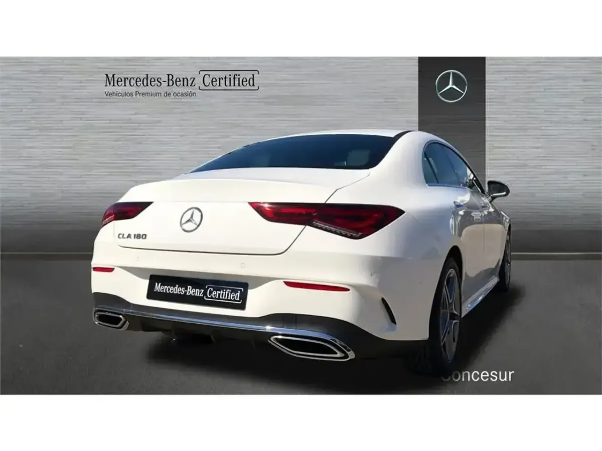 Usado Mercedes CLA180 136 CV (100 kW) 2021 Blanco Berlina