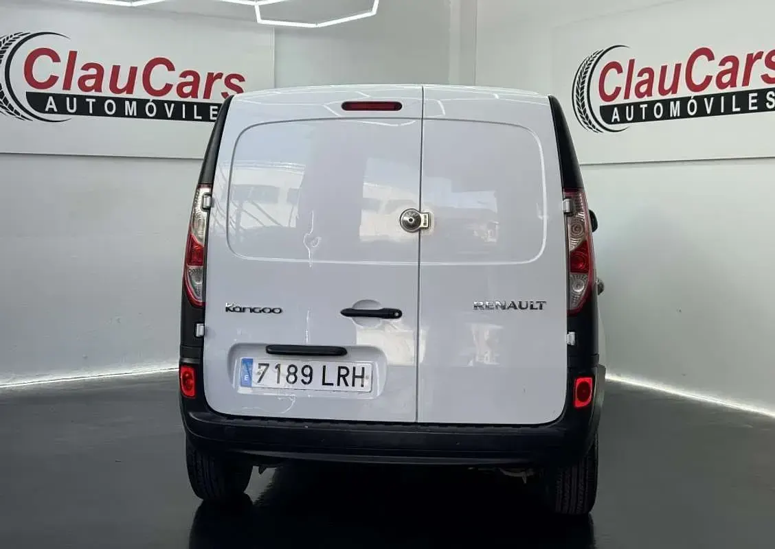 Usado Renault Kangoo 95 CV (69 kW) 2021 Blanco Monovolumen