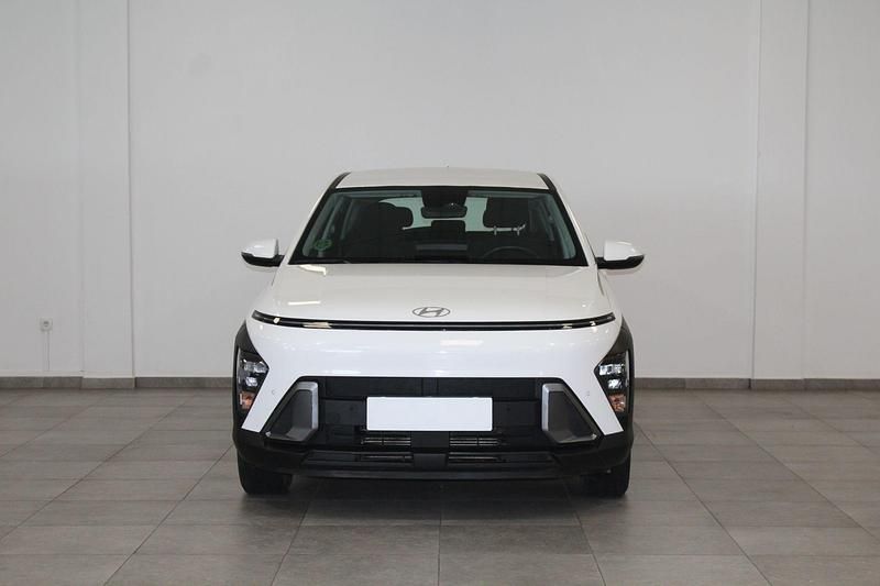 Usado Hyundai Kona 120 CV (88 kW) 2024 Blanco SUV