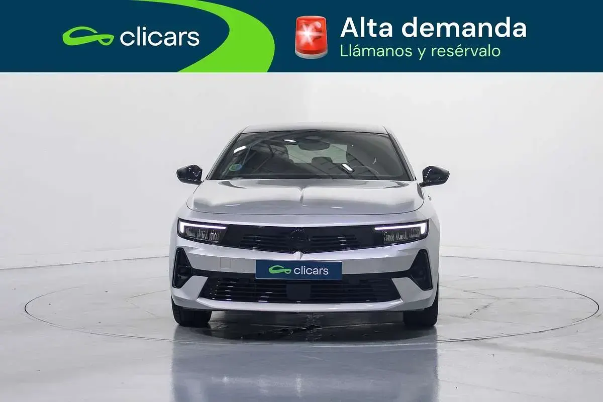 Usado Opel Astra S 136 CV (100 kW) 2025 Plateado Utilitario