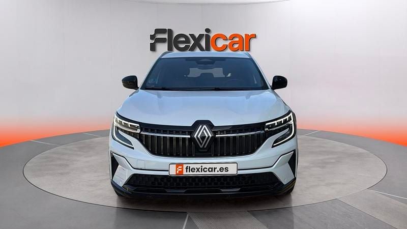 Usado Renault Espace Iconic 200 CV (147 kW) 2024 Blanco SUV