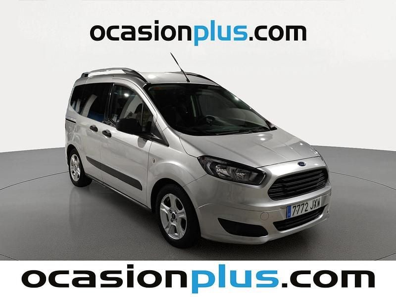 Usado Ford Tourneo Courier Ambiente 100 CV (73 kW) 2017 Gris Monovolumen
