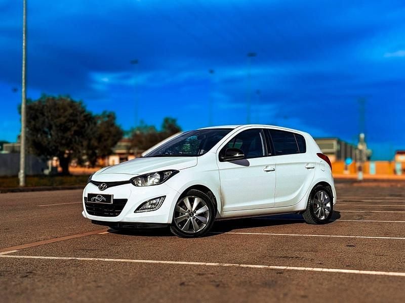 Blanco Usado 2014 Hyundai i20 | 11.500 € (Precio justo) - Imagen 1/4