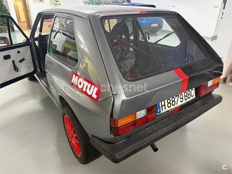 Usado VW Golf Cabriolet 75 CV (55 kW) 1983 Gris / plata Descapotable