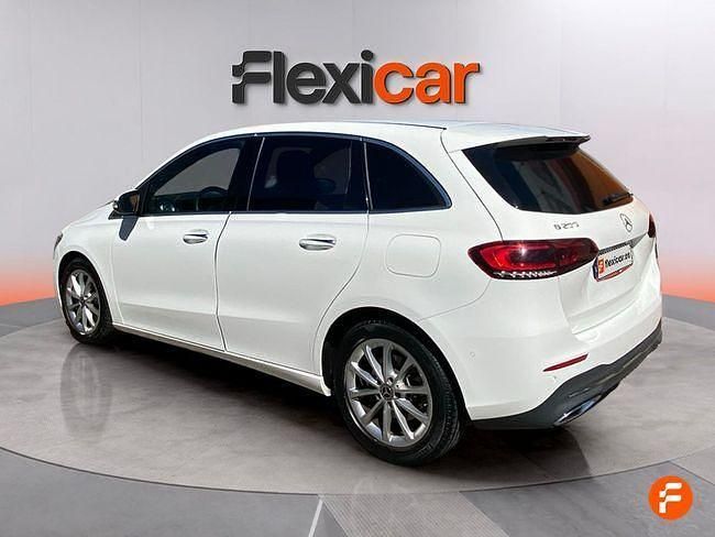 Usado Mercedes B200 163 CV (119 kW) 2021 Blanco Monovolumen