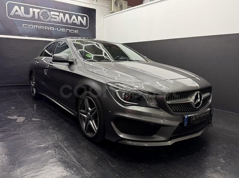 Usado Mercedes CLA200 AMG line 136 CV (100 kW) 2015 Gris / plata Berlina