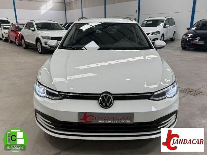 Usado VW Golf VIII 116 CV (85 kW) 2021 Blanco Familiar