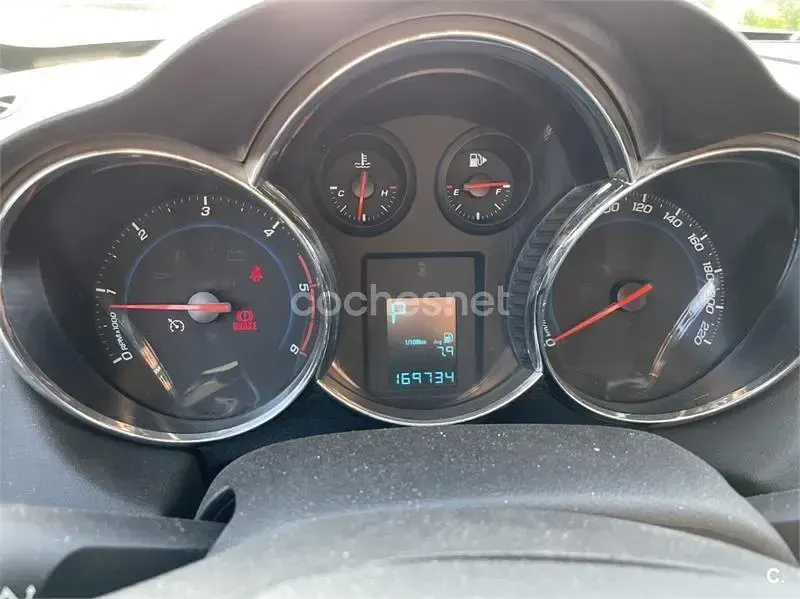 Usado Chevrolet Cruze LTZ 163 CV (119 kW) 2012 Rojo Berlina