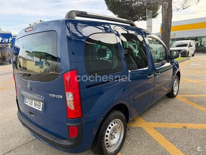 Usado Mercedes Citan 108 75 CV (55 kW) 2015 Azul Familiar