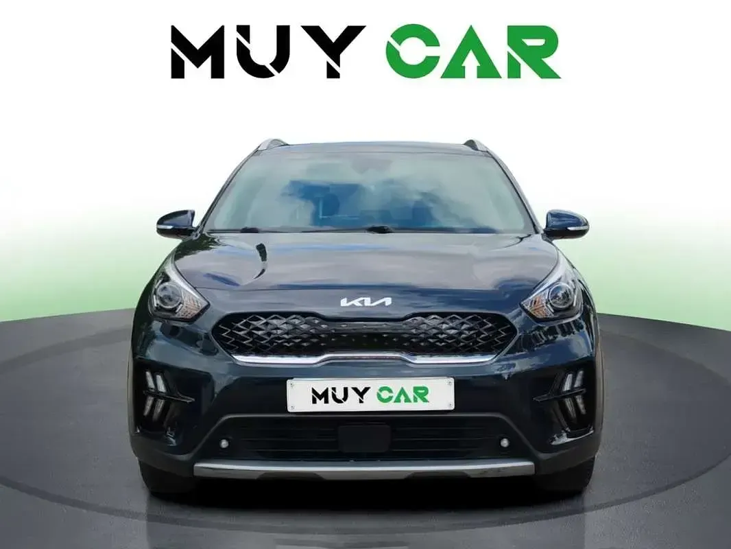 Używany Kia Niro 141 KM (103 kW) 2022 Biały SUV