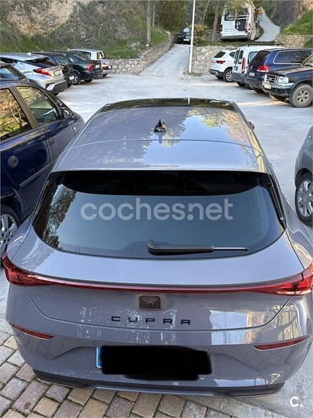 Usado Cupra Leon 245 CV (180 kW) 2020 Gris / plata Berlina