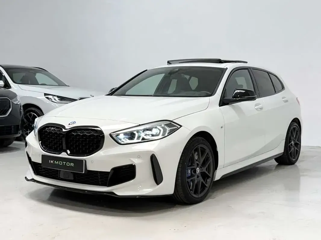 Usado BMW M135 M Performance 306 CV (225 kW) 2023 Blanco Utilitario