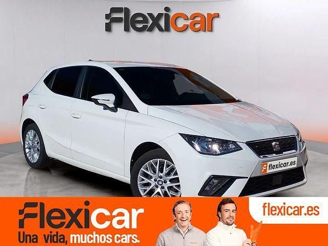 Usado Seat Ibiza Style 95 HP (69 kW) 2018 Branco Sedan