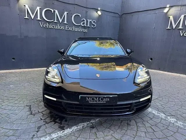 Usado Porsche Panamera 462 CV (339 kW) 2019 Negro Familiar