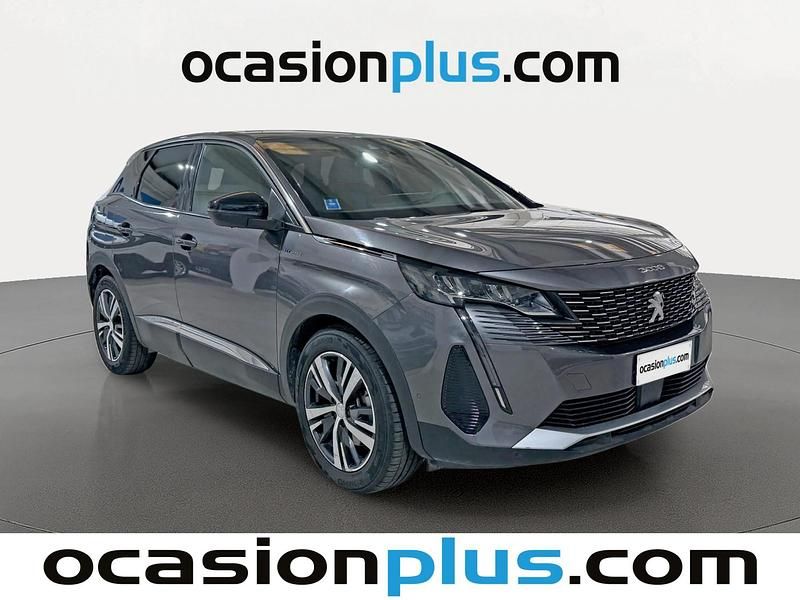 Usado Peugeot 3008 Allure 300 CV (220 kW) 2023 Gris plata SUV
