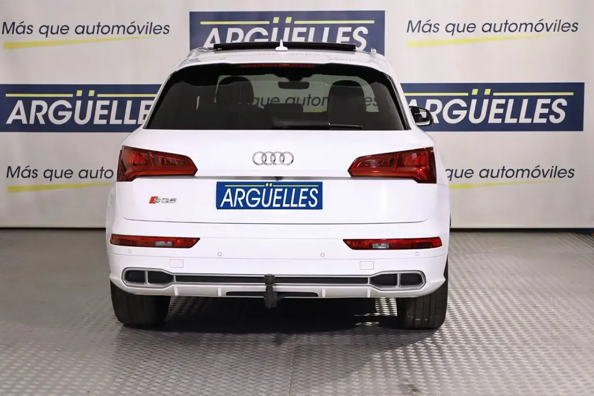Usado Audi Q5 Ambiente 355 CV (261 kW) 2017 Blanco SUV