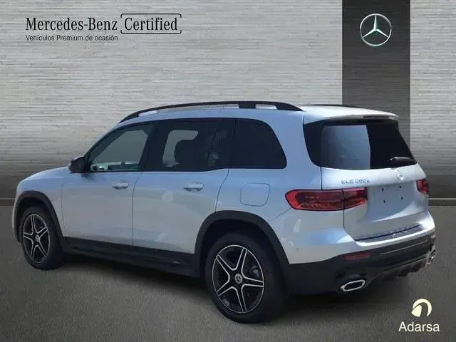Nuevo Mercedes GLB200 150 CV (110 kW) 2026 Plata hightech SUV