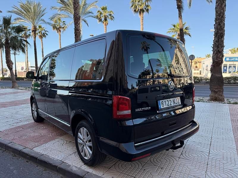Usado VW Multivan 180 CV (132 kW) 2015 Negro