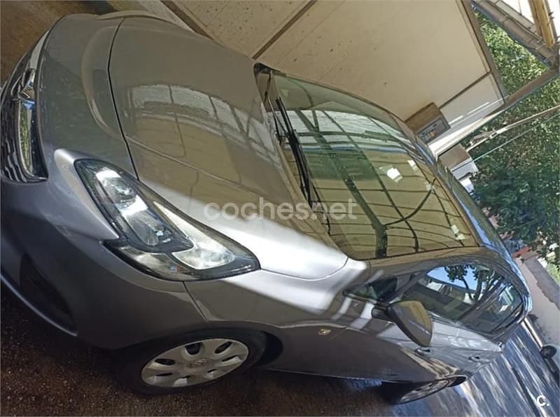 Gris / plata Usado 2015 Opel Corsa Selective Berlina | 5800 € (Precio justo) - Imagen 1/4
