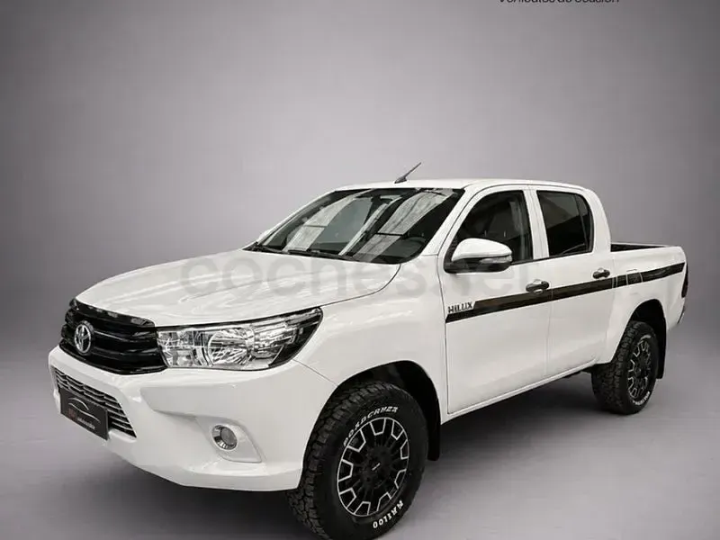 Usado Toyota HiLux 150 CV (110 kW) 2017 Blanco Pickup/Camioneta