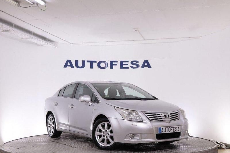 Usado Toyota Avensis 150 CV (110 kW) 2009 Gris Berlina
