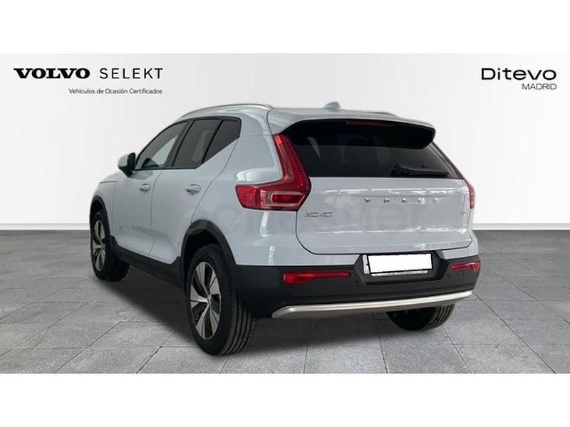 Usado Volvo XC40 Core 163 CV (119 kW) 2025 Azul SUV