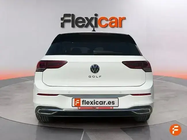 Usado VW Golf VII Style 150 CV (110 kW) 2021 Blanco Utilitario