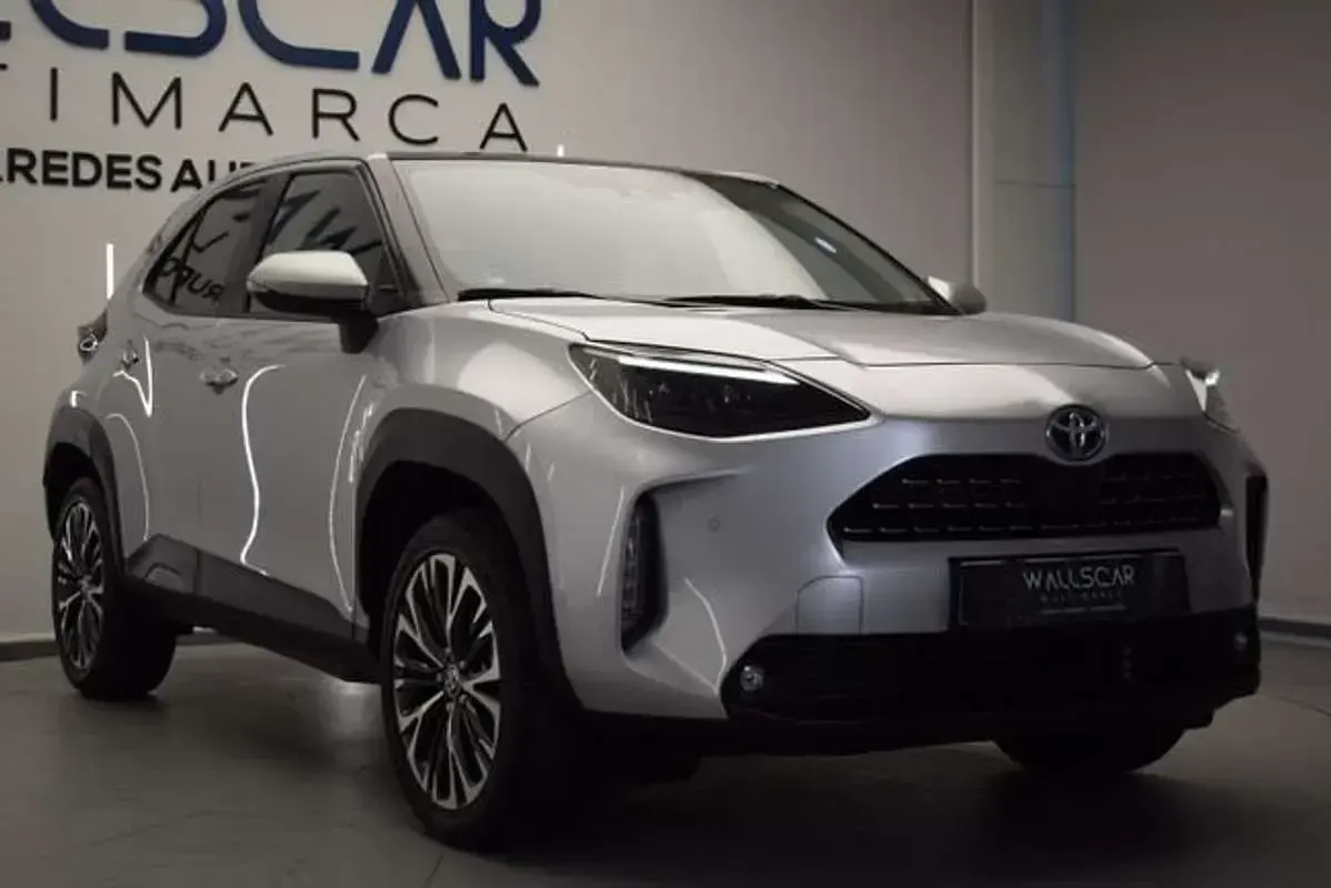 Occasion Toyota Yaris Cross Plus 116 PK (85 kW) 2022 Grijs SUV