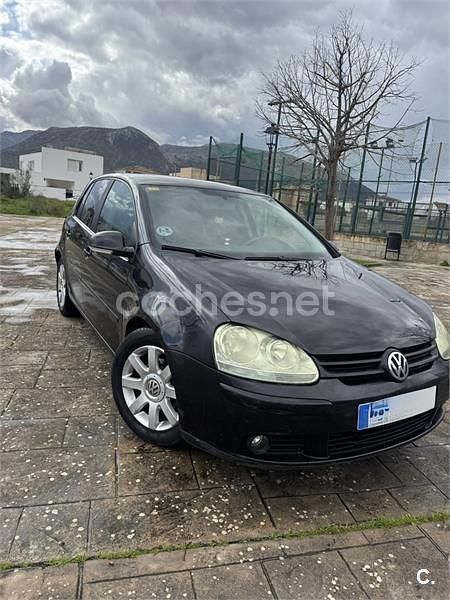 Usado VW Golf IV Sportline 105 CV (77 kW) 2005 Negro Berlina