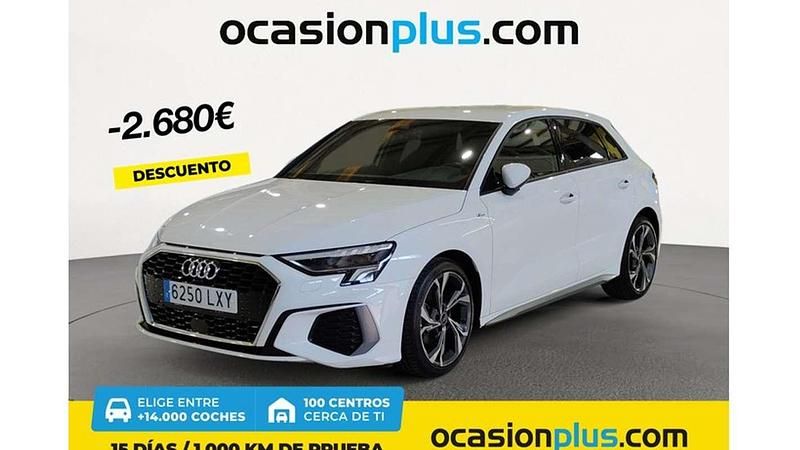 Blanco Usado 2022 Audi A3 Sportback S-Line Utilitario | 25.289 € (Un poco caro) - Imagen 1/4
