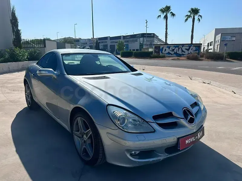 Usado Mercedes SLK200 163 CV (119 kW) 2007 Gris / plata Descapotable