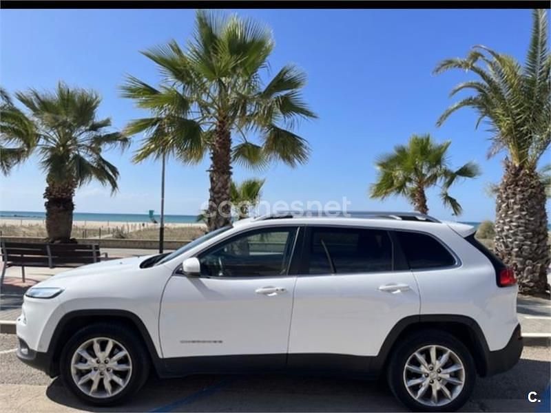 Usado Jeep Cherokee Limited 170 CV (125 kW) 2014 Blanco SUV