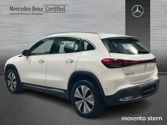 Usado Mercedes EQA250 139 kW (190 CV) 2021 Blanco polar SUV