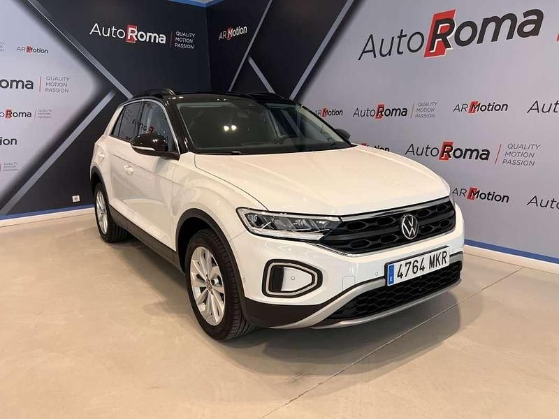 Usado VW T-Roc Life 110 CV (80 kW) 2024 Blanco SUV