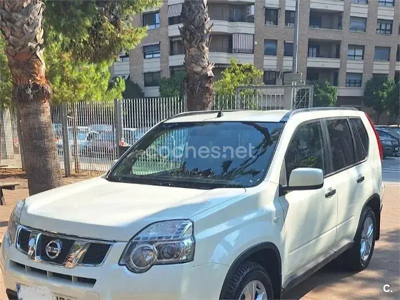 Usado Nissan X-Trail Acenta 130 CV (95 kW) 2016 Blanco SUV